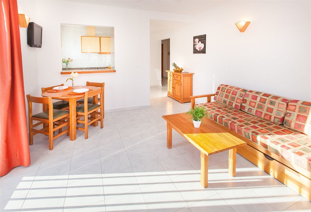 דירות קאלה יונגה Typic Oasis Sa Tanca מראה חיצוני תמונה